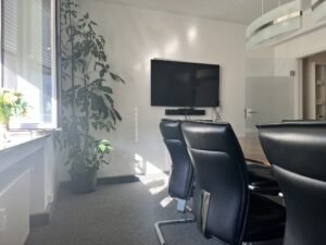 Konferenzraum für 8 Personen