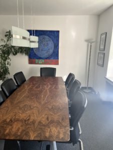 Konferenzraum für 8 Personen